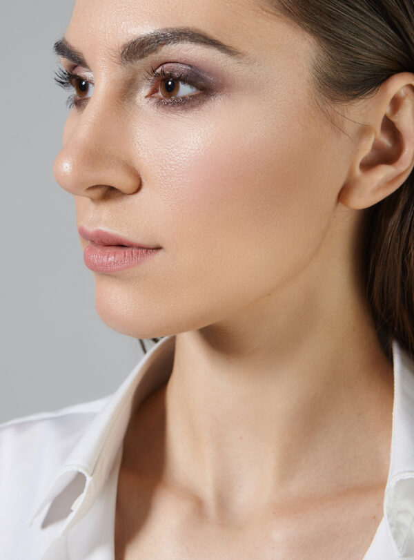 Contorno Mandibular Sin Rellenos con Lipolax